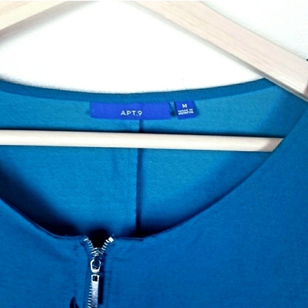 Apt. 9 Bell Sleeve Teal Boho Zipper Floral Top - Picture 4 of 4